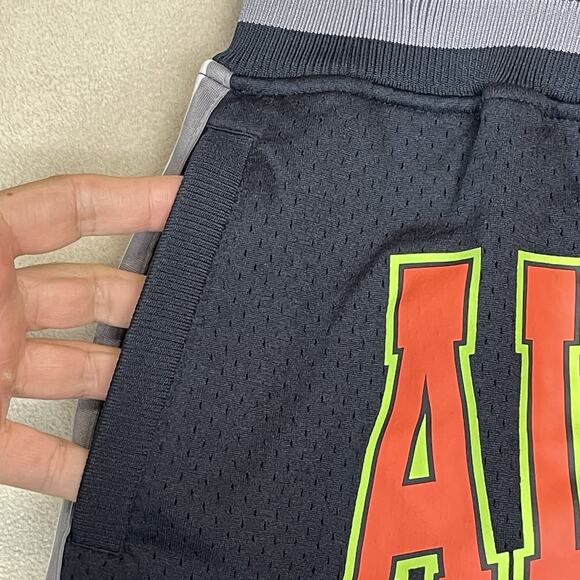 All City by Just‎ Don Short Mens XL Black Mesh Basketball Elastic Waist Lined - Picture 10 of 14